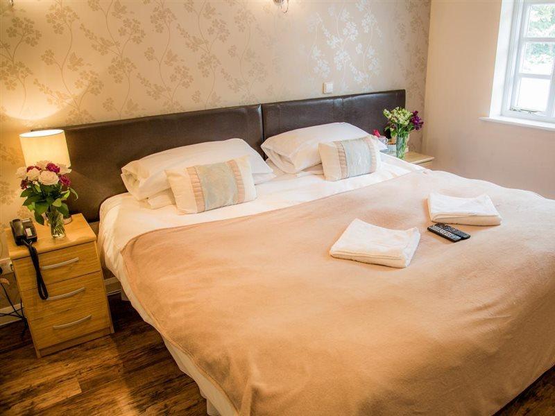 Stay And Relax At The Yew Tree Manuden Extérieur photo
