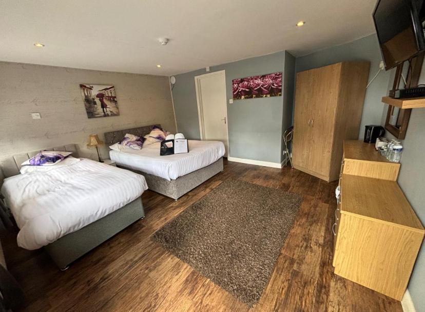 Stay And Relax At The Yew Tree Manuden Extérieur photo